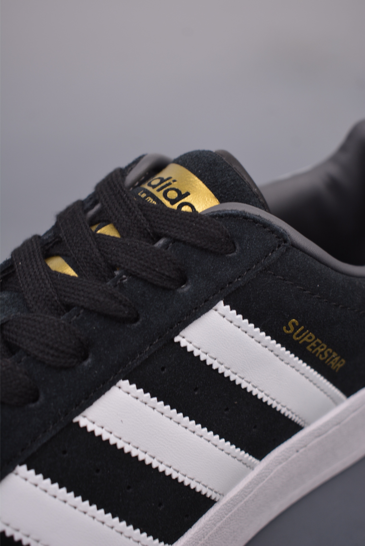 Adidas Originals Superstar White Black Gold JI0124