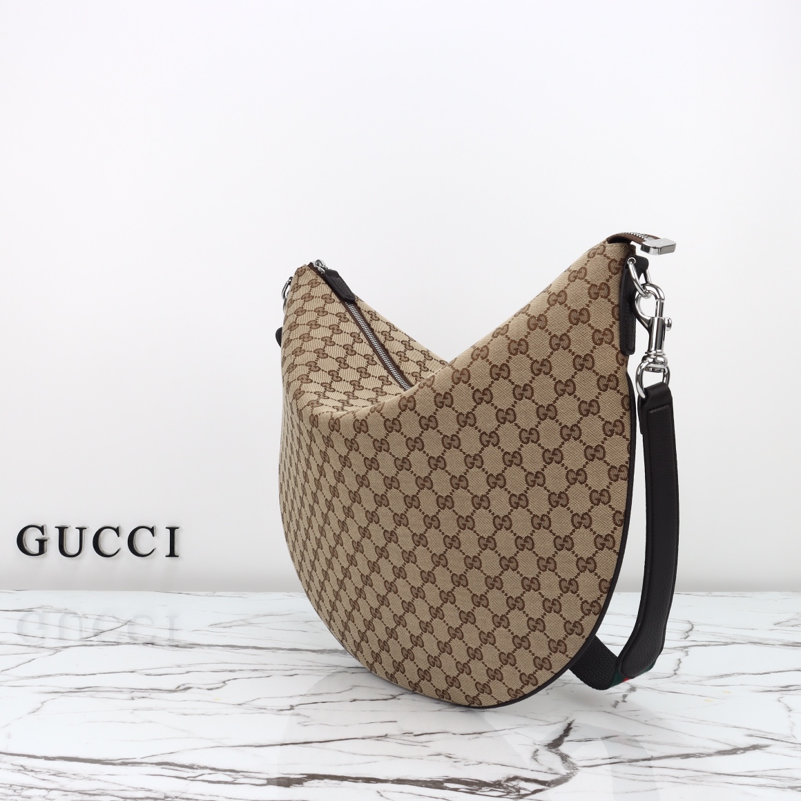 Gucci B large shoulder bag 800194 FAD8Q 9760