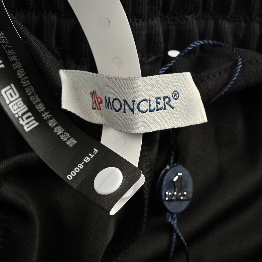 Moncler 24Fw side webbing logo trousers