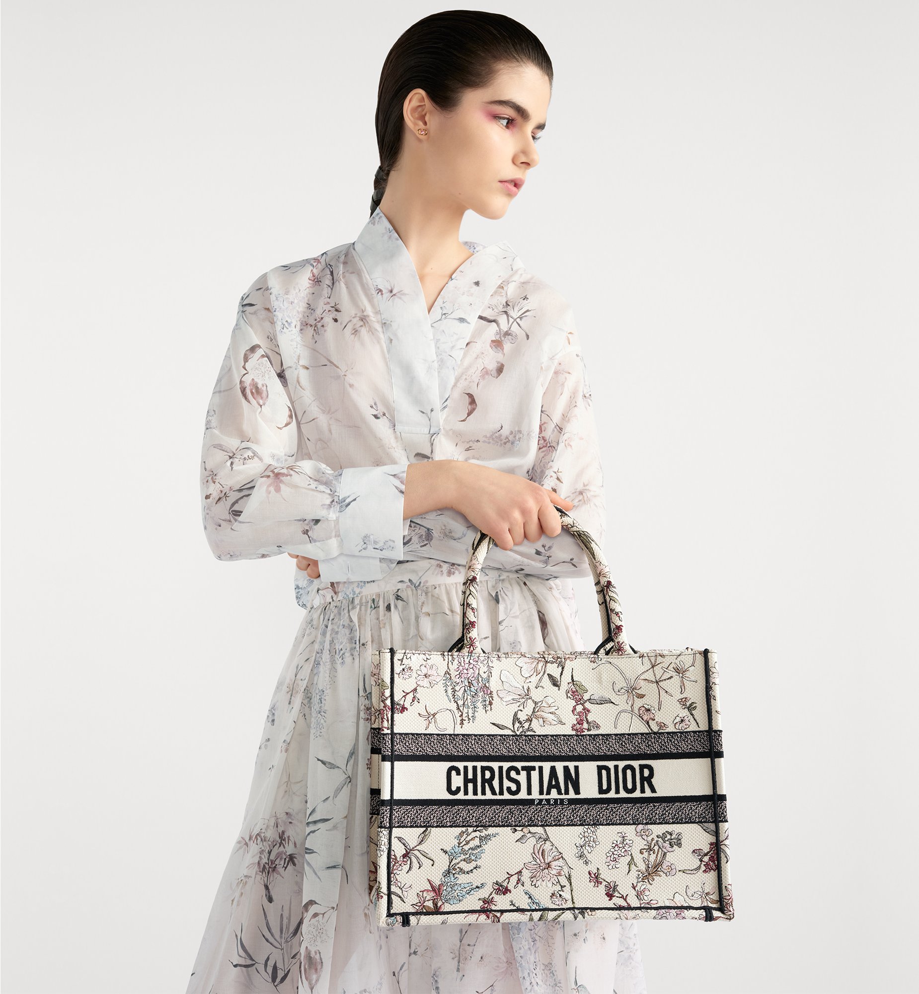Dior Medium Book Tote Bag M1296ZEXP_M10I