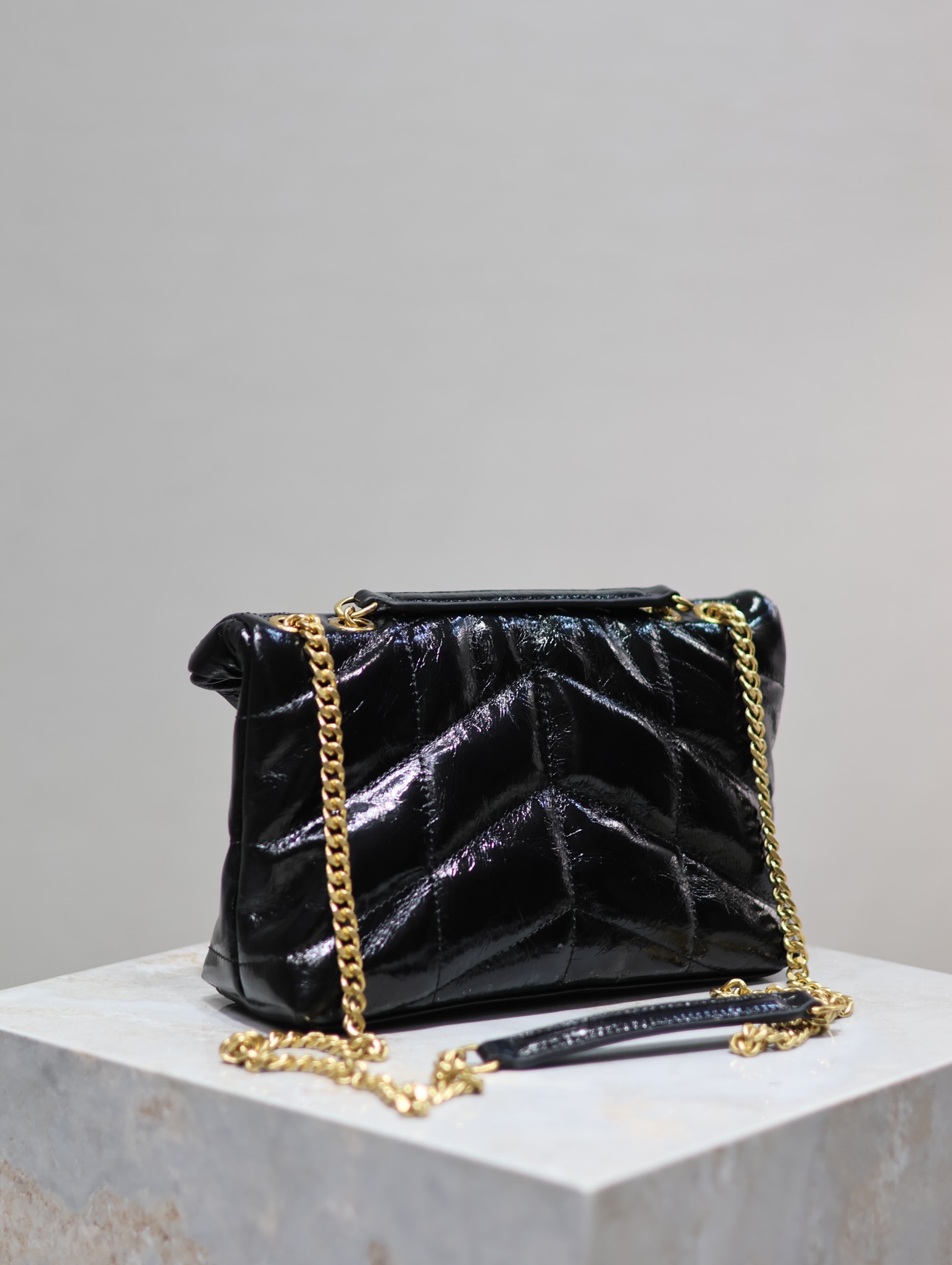Yves Saint Laurent Loulou Puffer mini chain bag 759337
