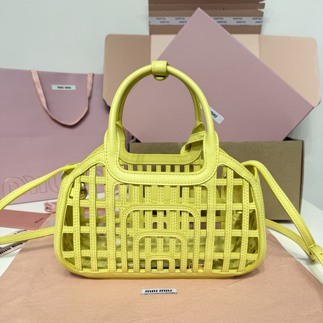 Miu Miu Naa leather bag 5BA294