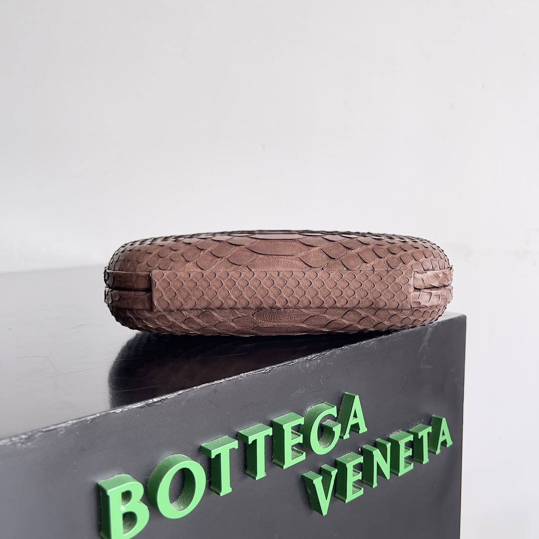 Bottega Veneta Python Leather Evening Bag 754614