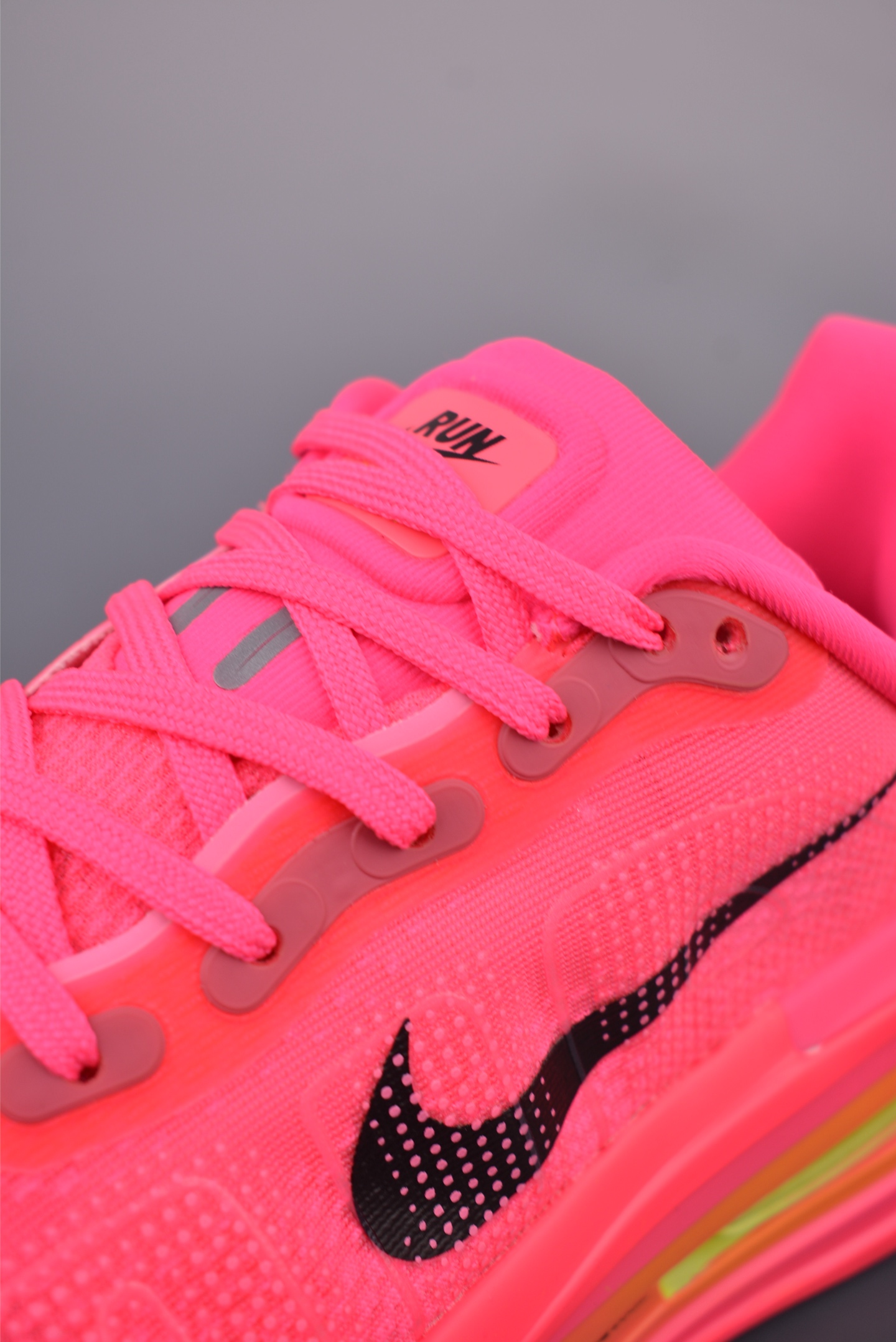 Nike Vomero Premium Air 