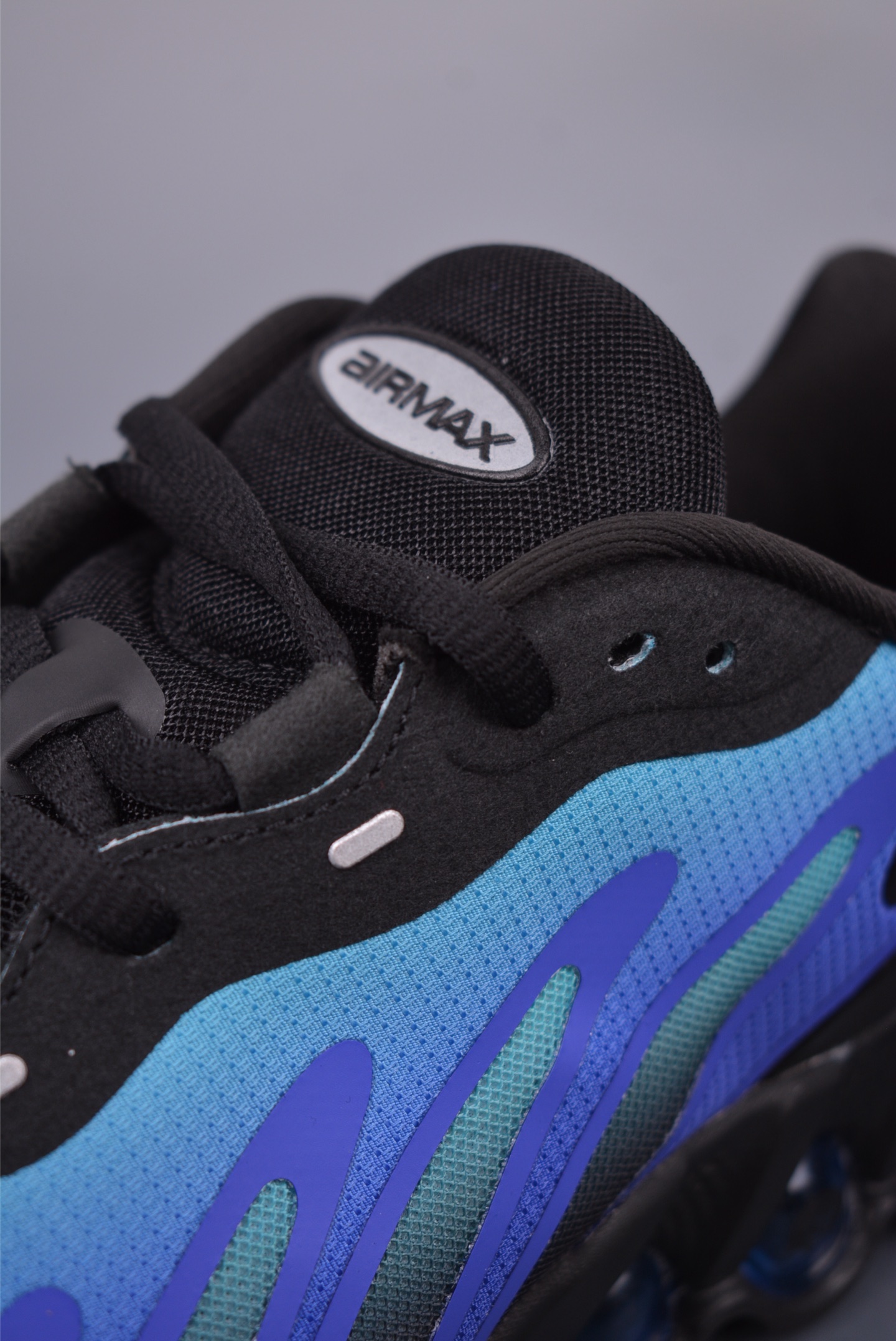 Nike Air Max DN8 running shoes royal blue black FQ7860-019