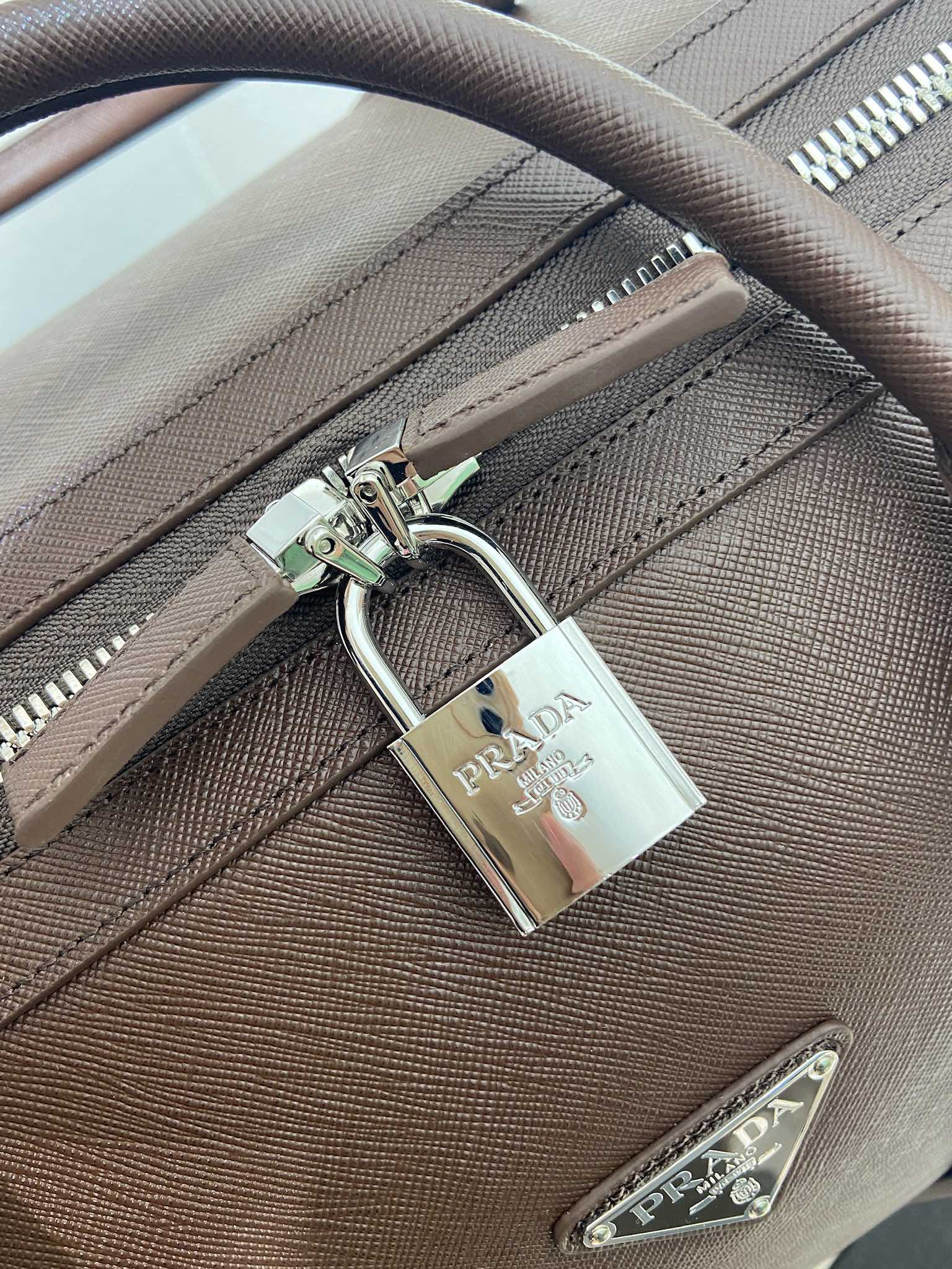 Prada New Travel Bag 2VC018