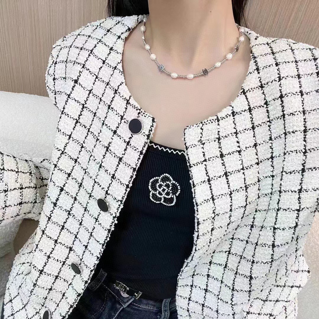 Chanel New Natural Freshwater Pearl Necklace