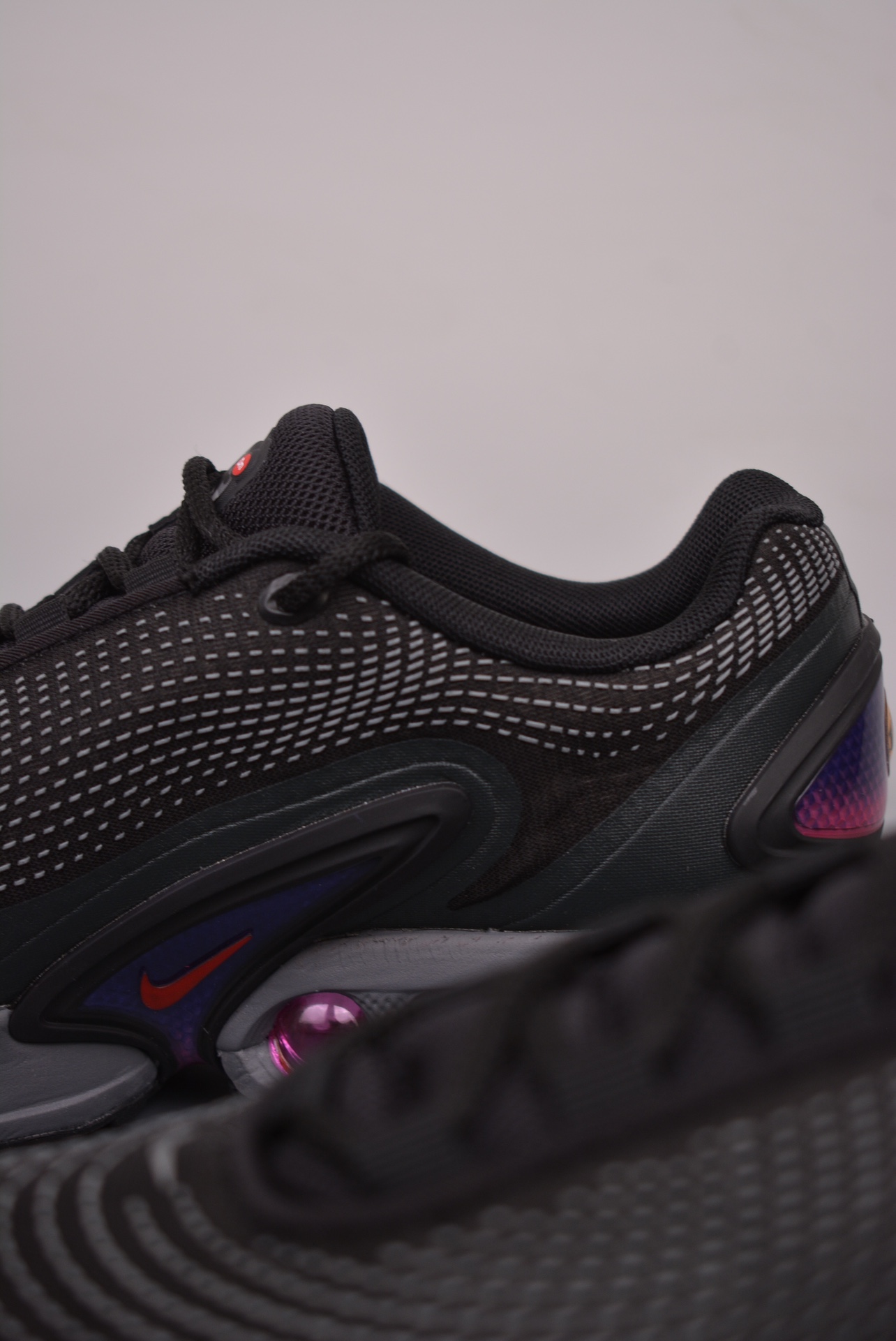Nike Air Max DNAnthracite Light Crimson DV3337-008