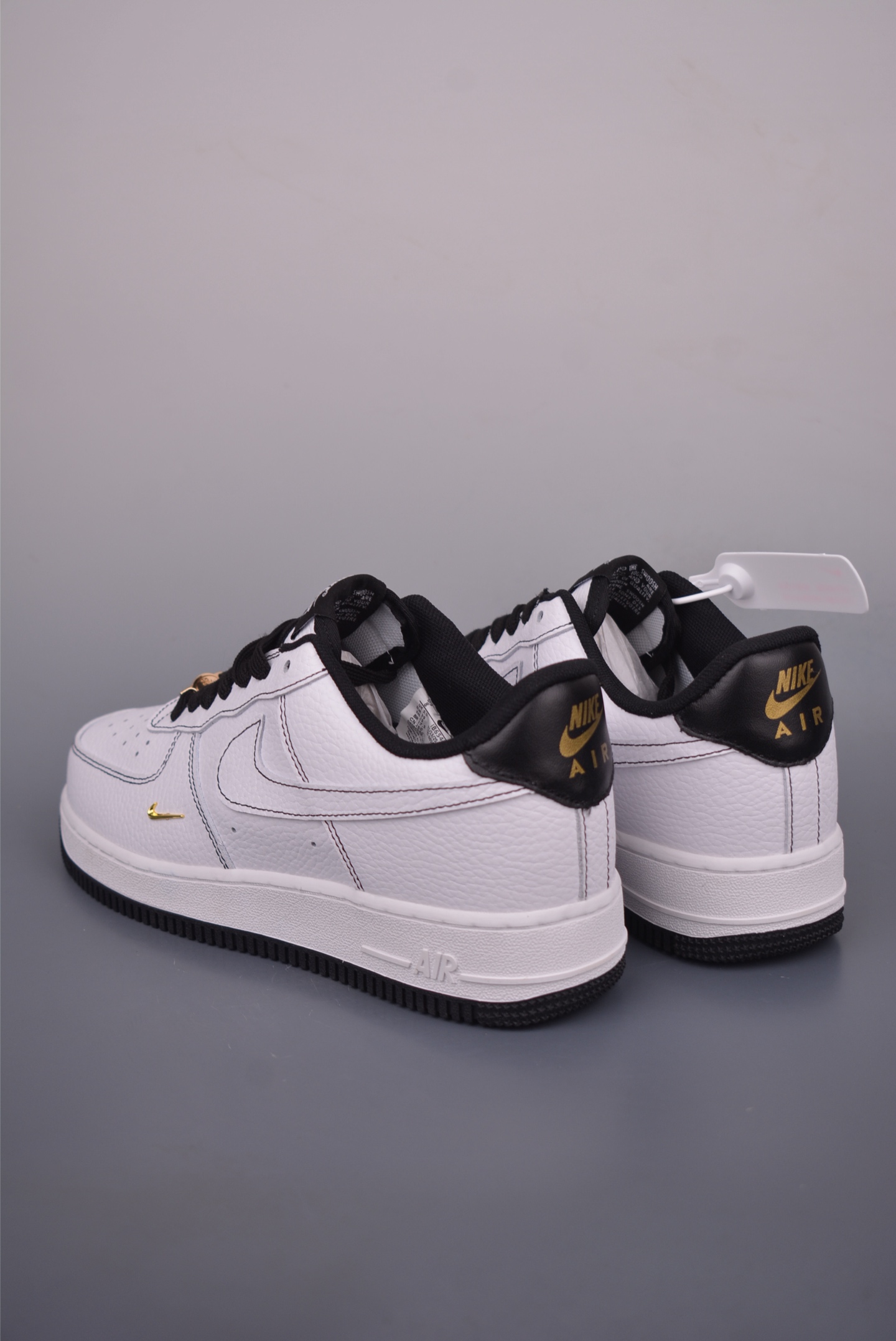 Nike Air Force 1 Low 