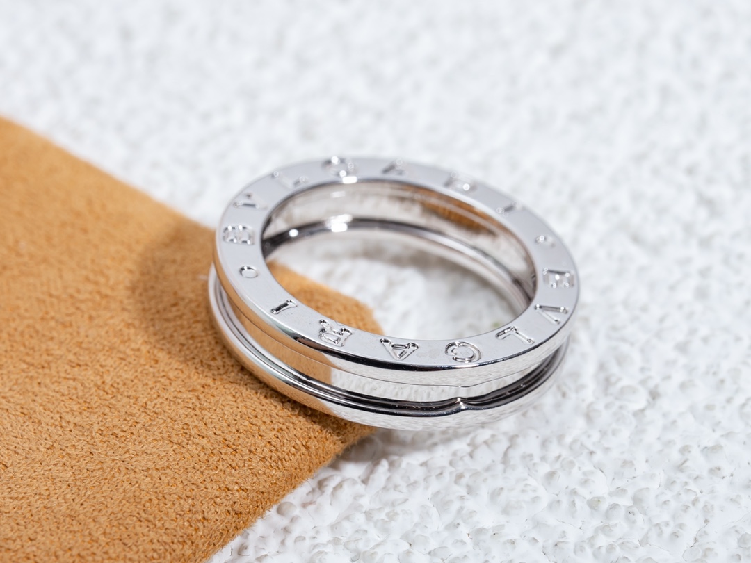 Bulgari zero single band diamond-free ring