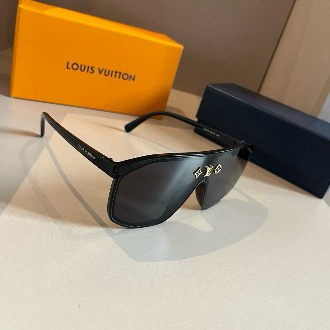 Louis Vuitton Square Frame Sunglasses