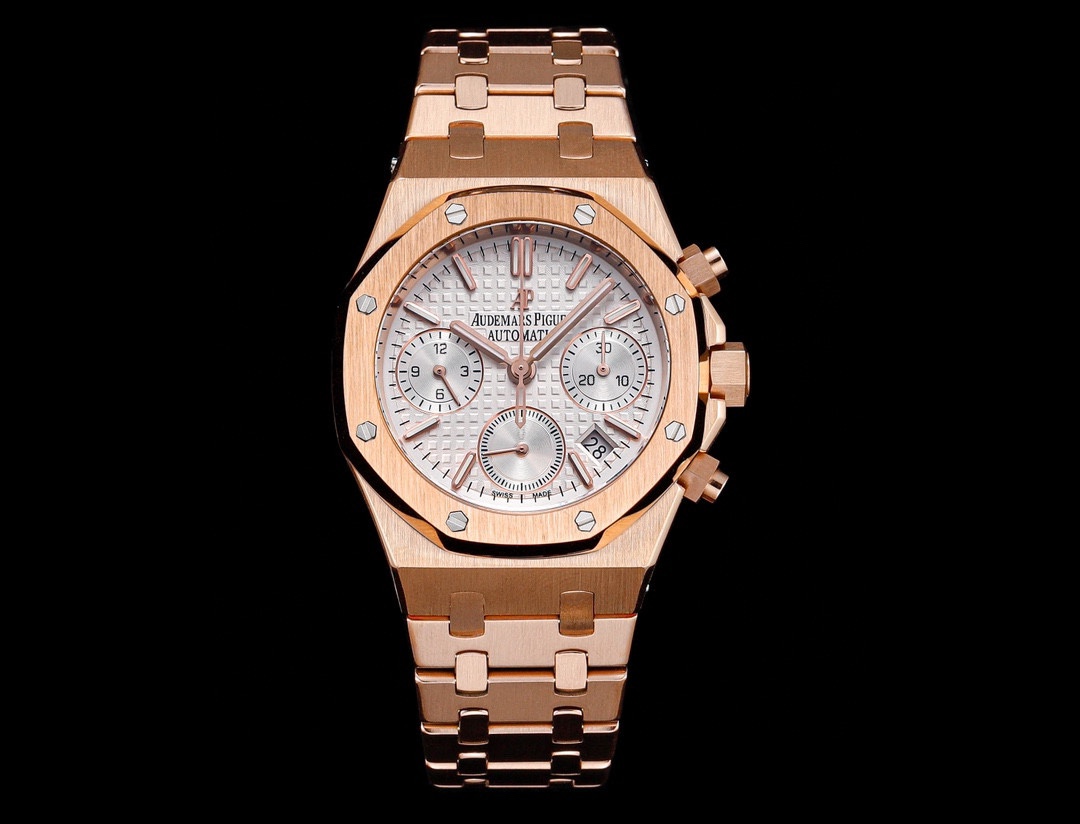 Audemars piguet Royal Oak series 26715BC.ZZ.1356BC.01