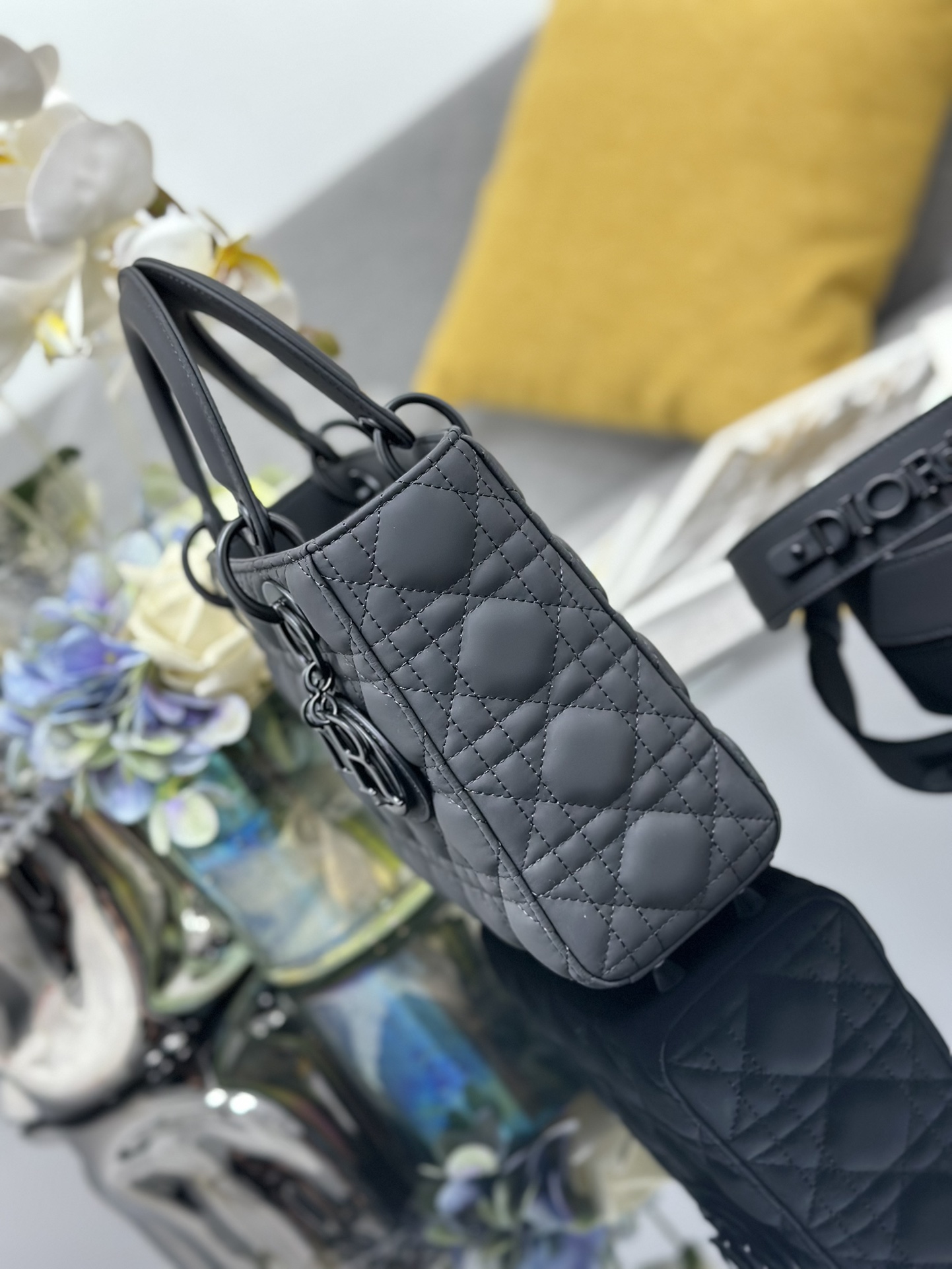 Dior Lady Dior My Four-grid Frosted Badge Lady Dior Bag M0538