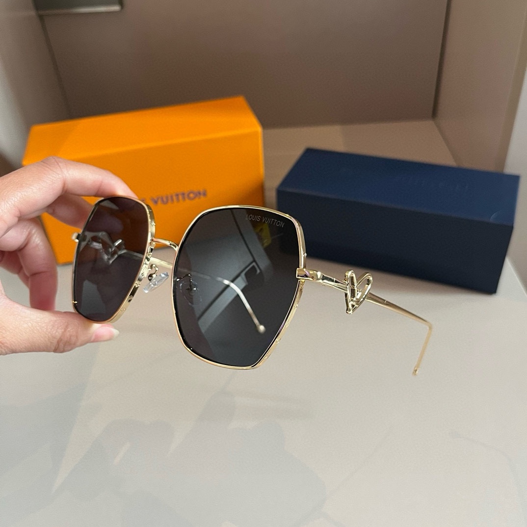 Louis Vuitton Square Frame Sunglasses