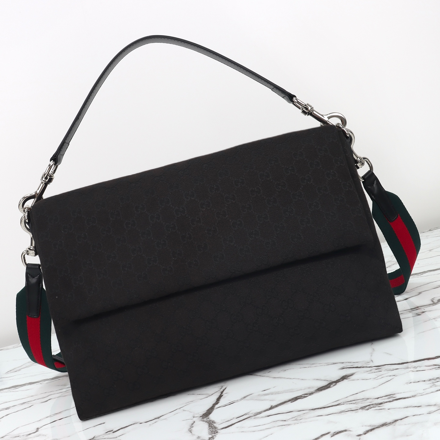 Gucci GG canvas large crossbody bag 821616 FAEHA 1042