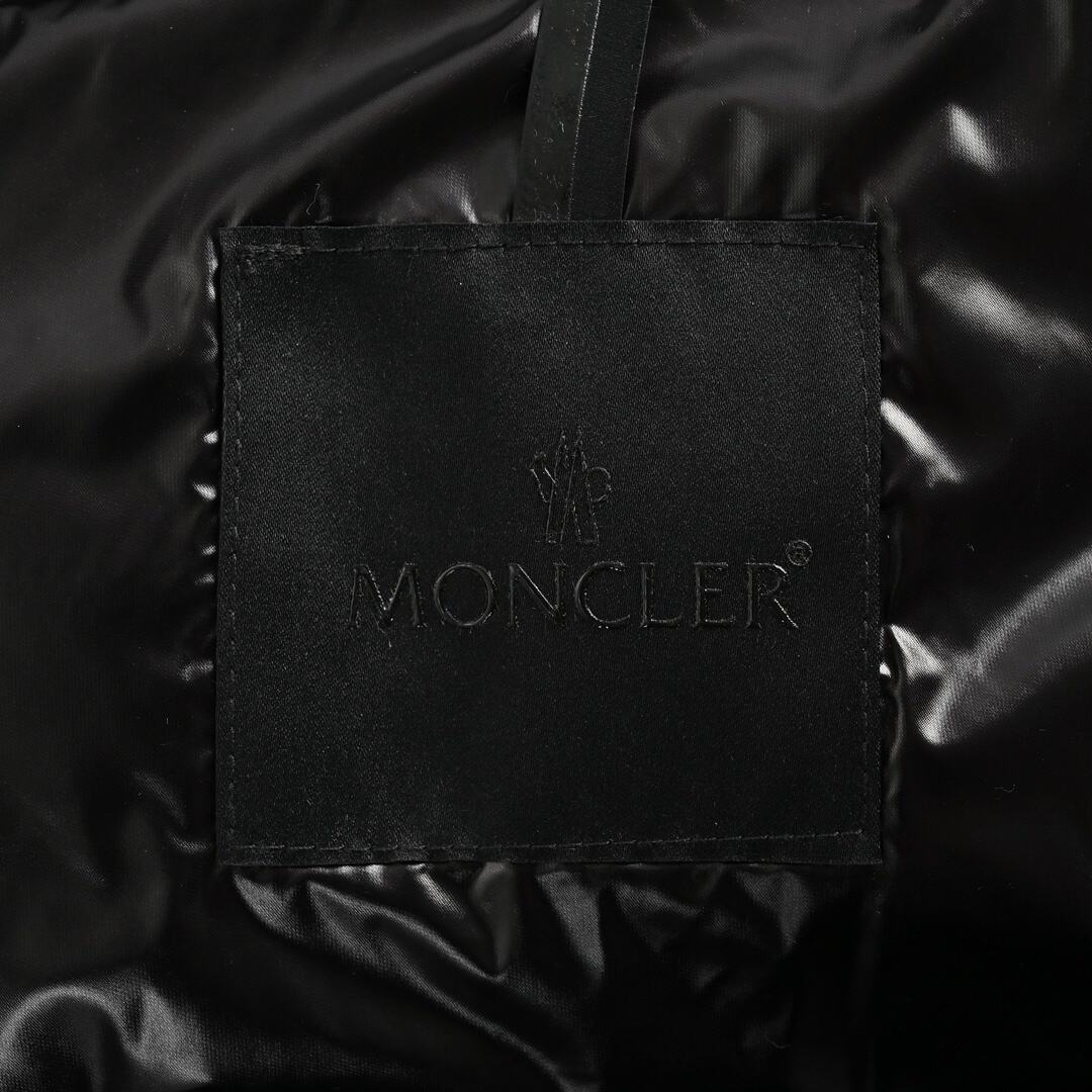 Moncler 24Fw Black Warrior Down Jacket