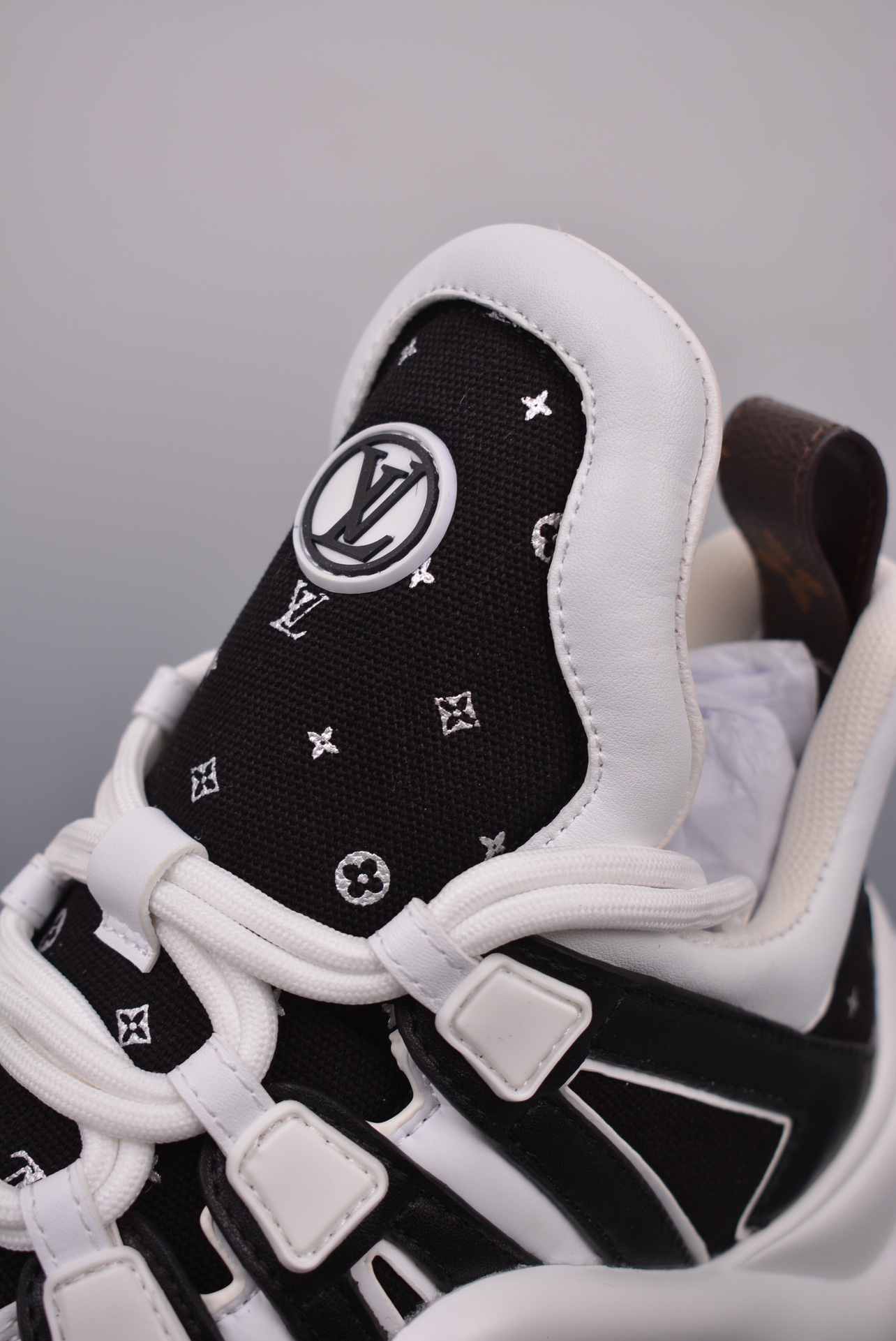 Louis Vuitton Archlight Sneakers black and white print 1ACL1A