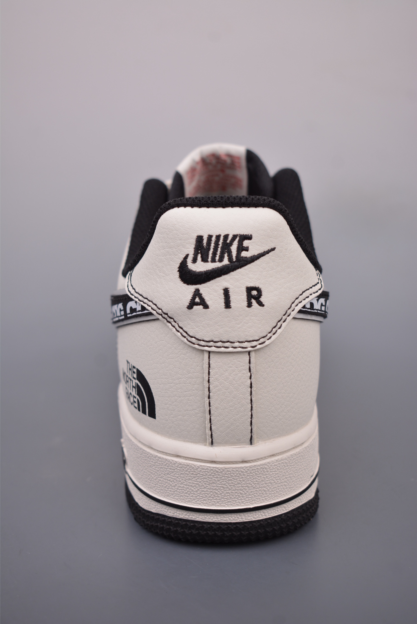 The North Face x CDG x Nike Air Force 1’07 Low TNF white and black KY8899-110