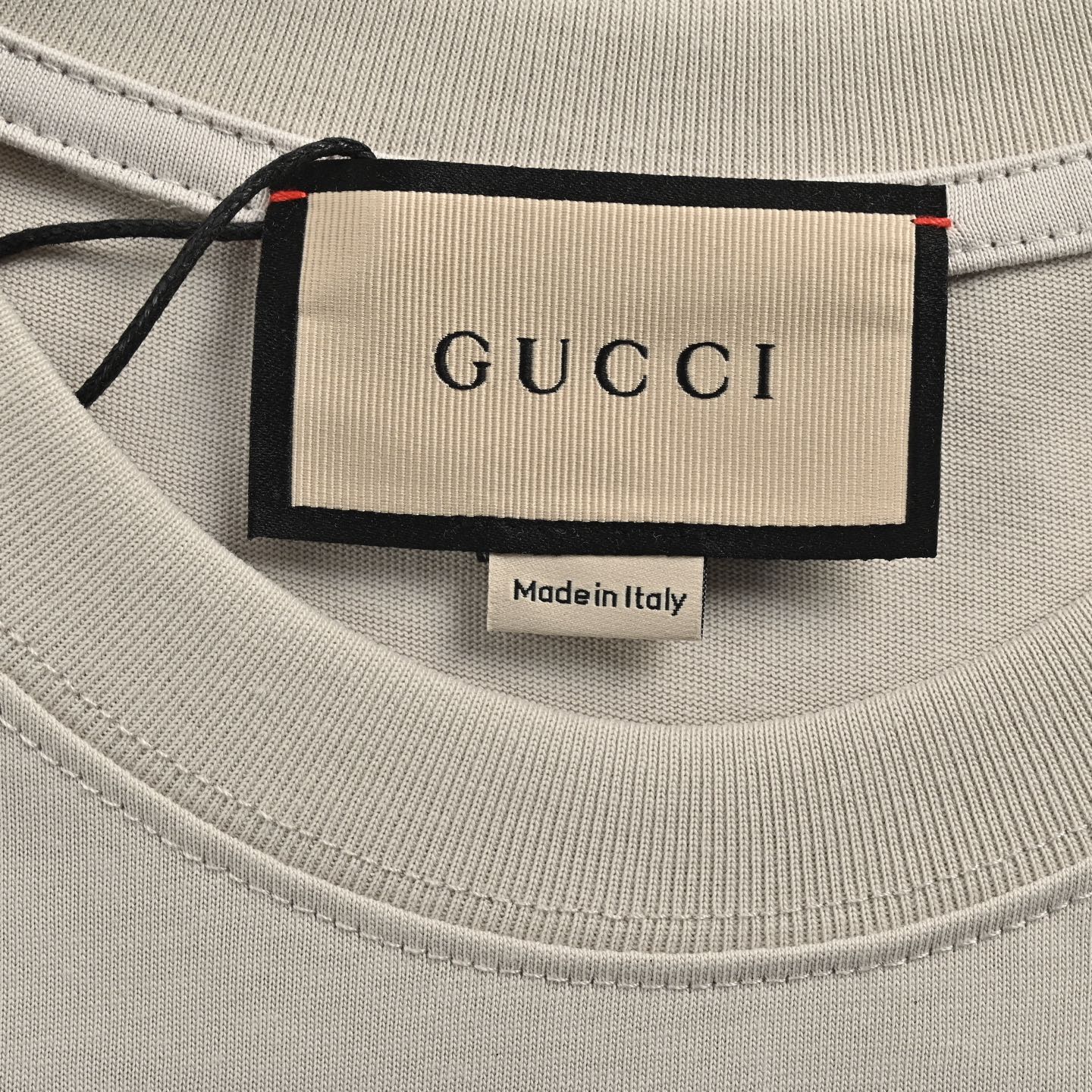 Gucci 24ss sculpture artwork print short sleeves