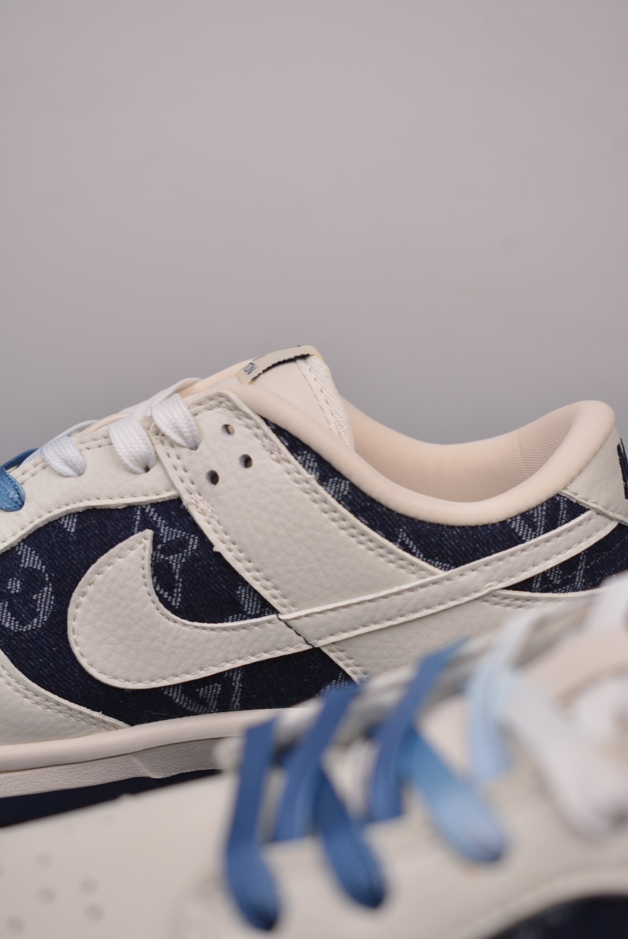 Louis Vuitton x Nike SB Dunk Low LV Monogram Off-White Denim Dark Blue XB3802-359