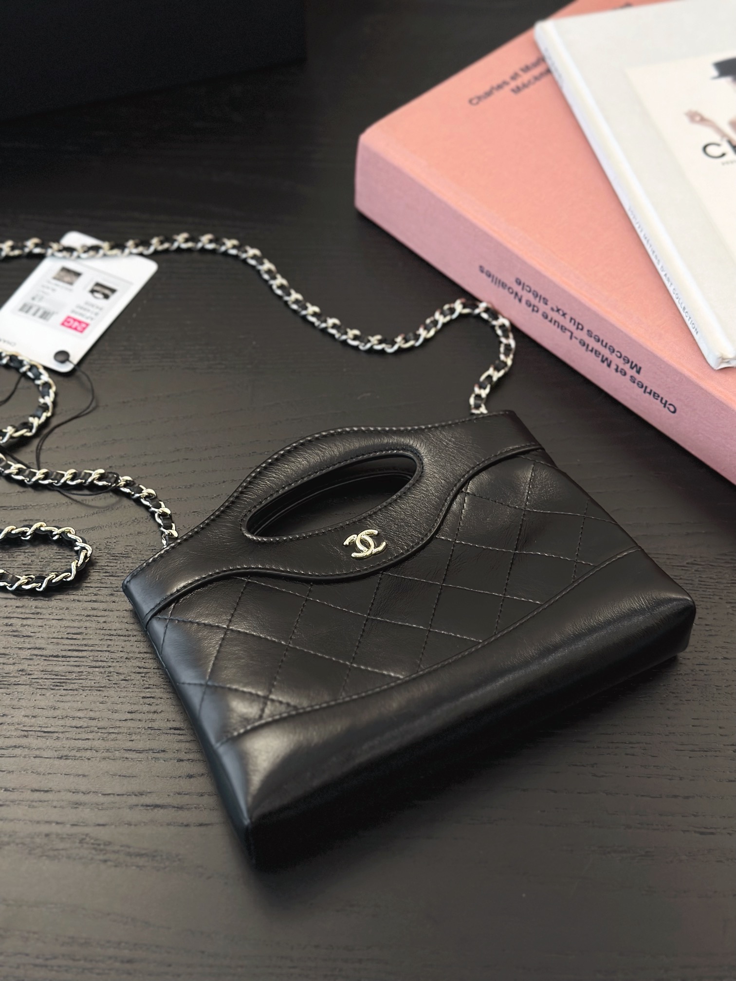 Chanel 24C cowhide 31bag nano 365600980