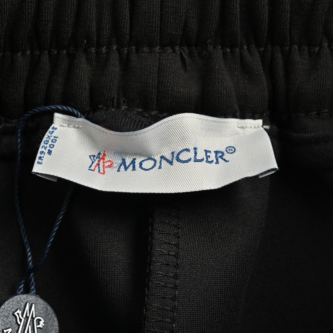 Moncler 24Fw logo pocket print trousers
