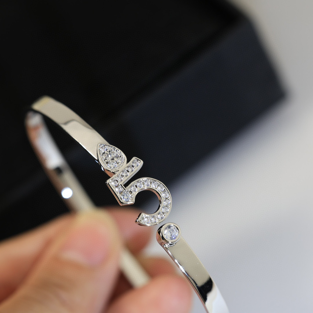 CHANEL No. 5 diamond bracelet