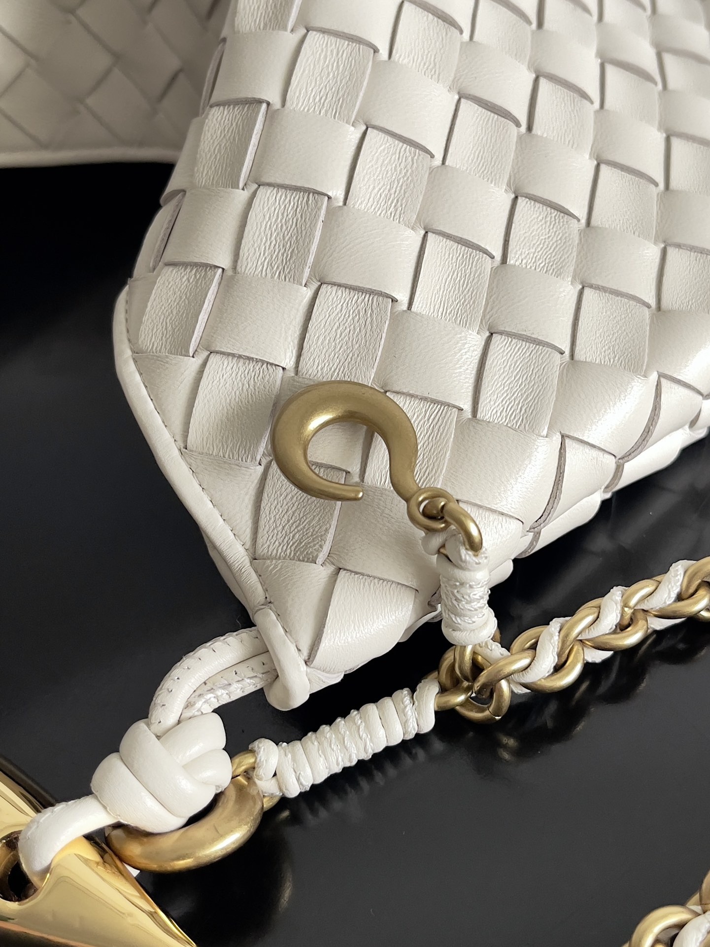 Bottega Veneta Sardine Chain Bag 776768