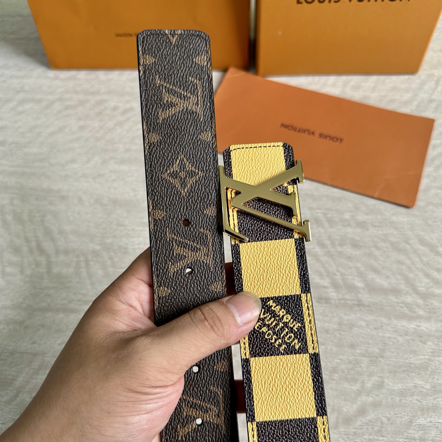 Louis Vuitton Monogram double-sided print belt 4CM wide