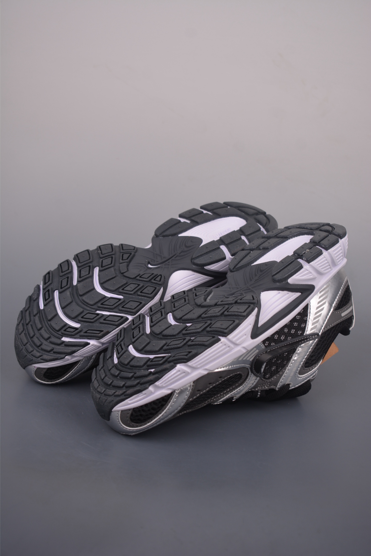 Nike V5 RNR 