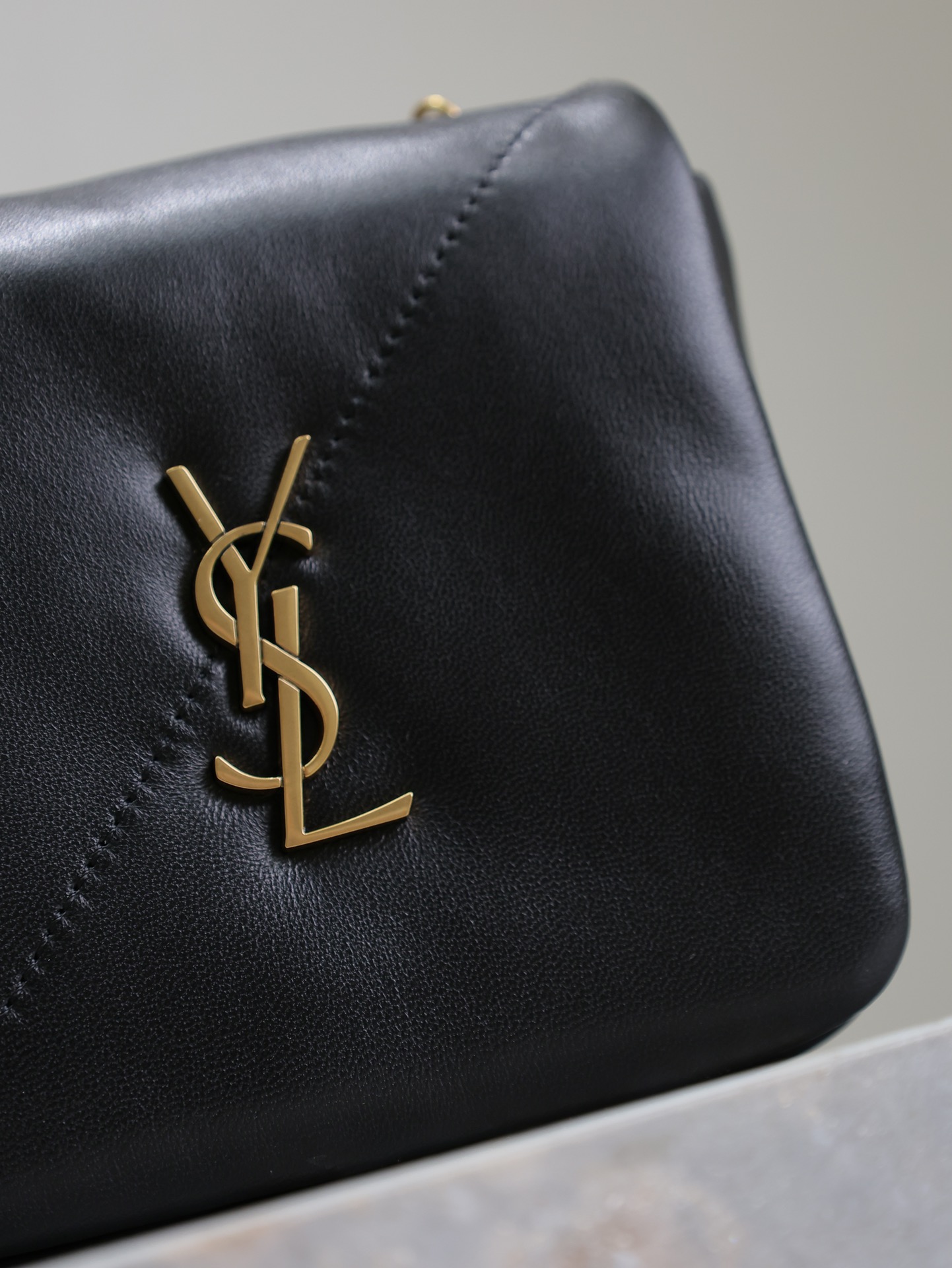 Yves Saint Laurent Jamie 4.3 mini chain bag 766756