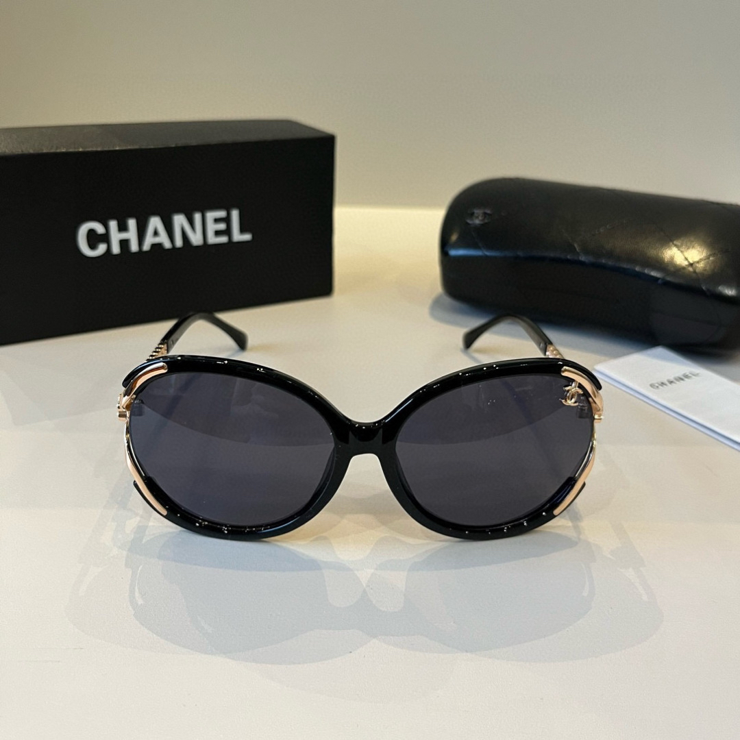 Chanel round frame sunglasses