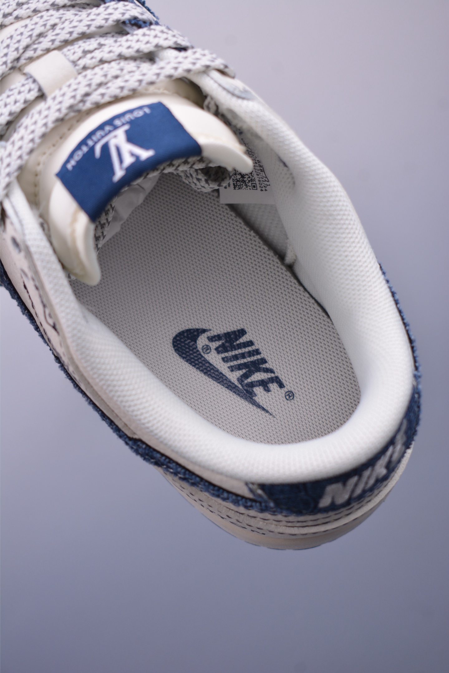 LV x Nike SB Dunk Low low-top sneakers Denim Blue and White FC1688-221
