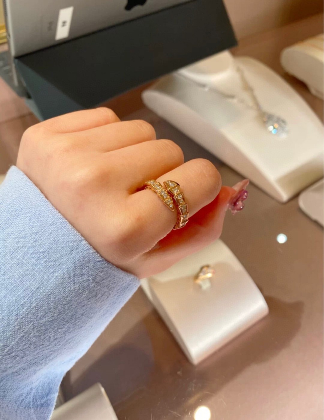 Bulgari full diamond snake bone ring