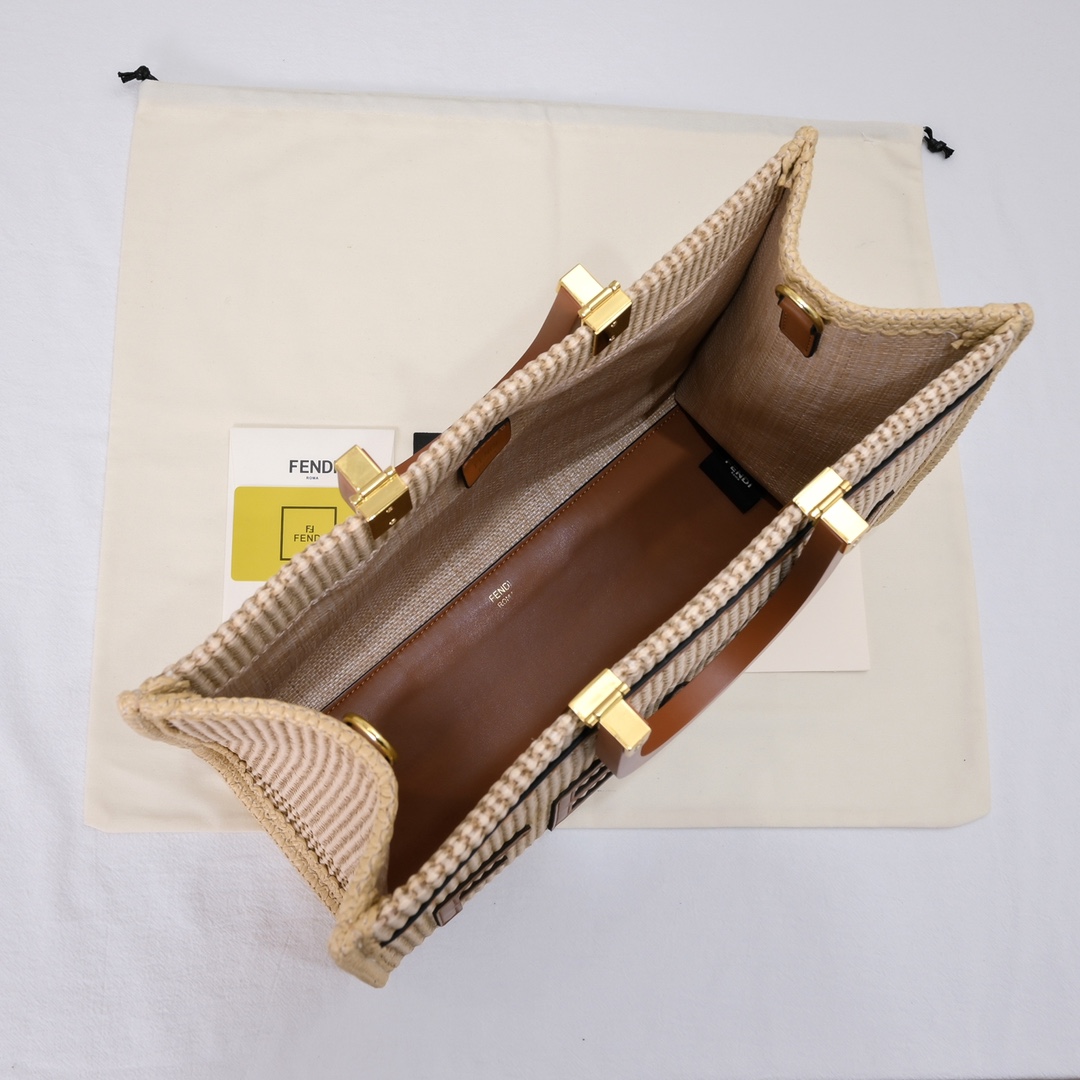 FENDI Sunshine Summer Straw Shopping Bag Caramel 9914