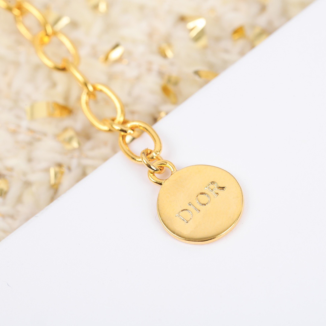 Dior CD Pearl Choker Bracelet