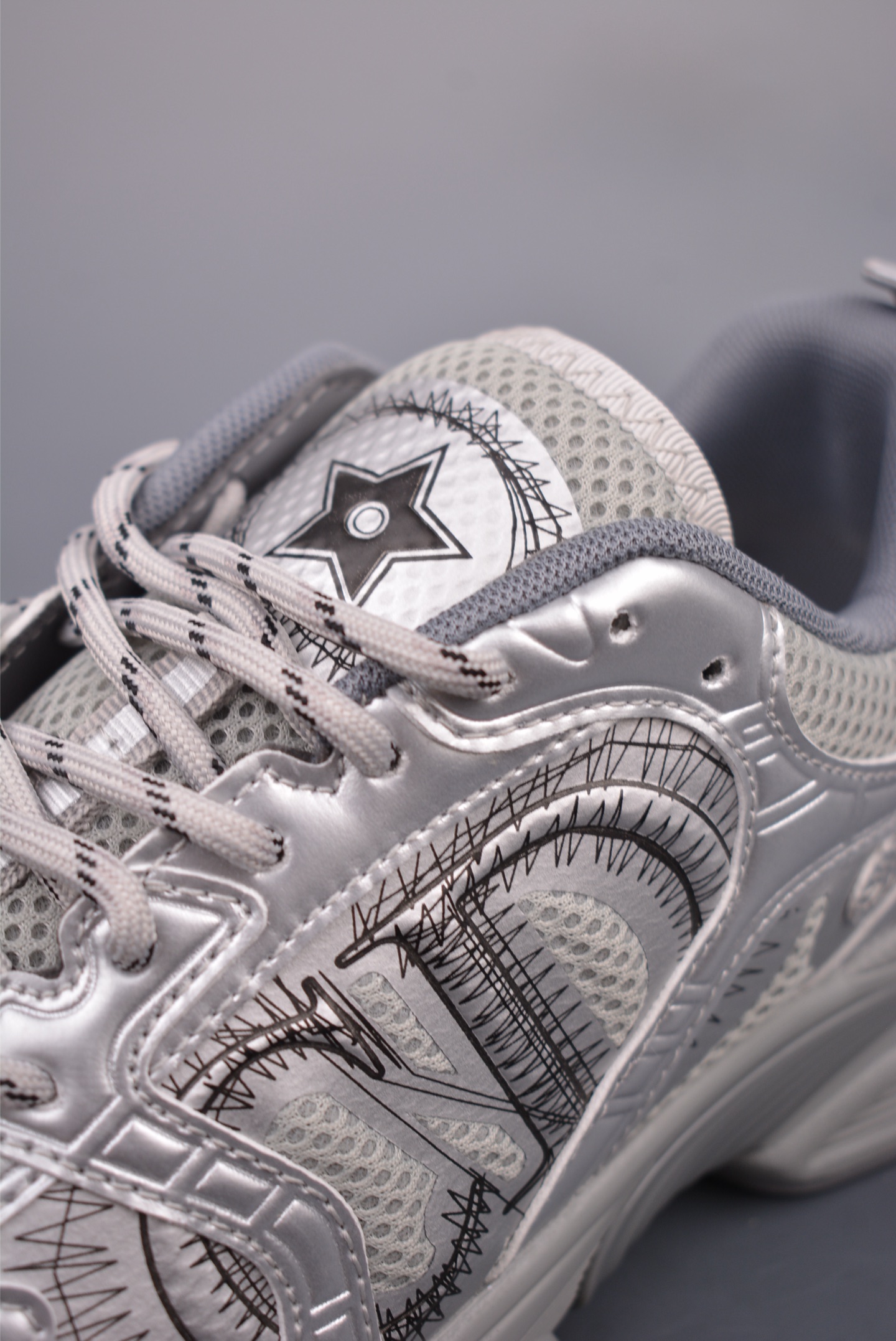 Dior Chrono Round Toe Lace-Up Running Shoes 12040221526