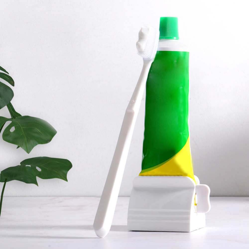 ROLLING TOOTHPASTE SQUEEZER（BUY 3 GET 3 FREE & FREE SHIPPING)