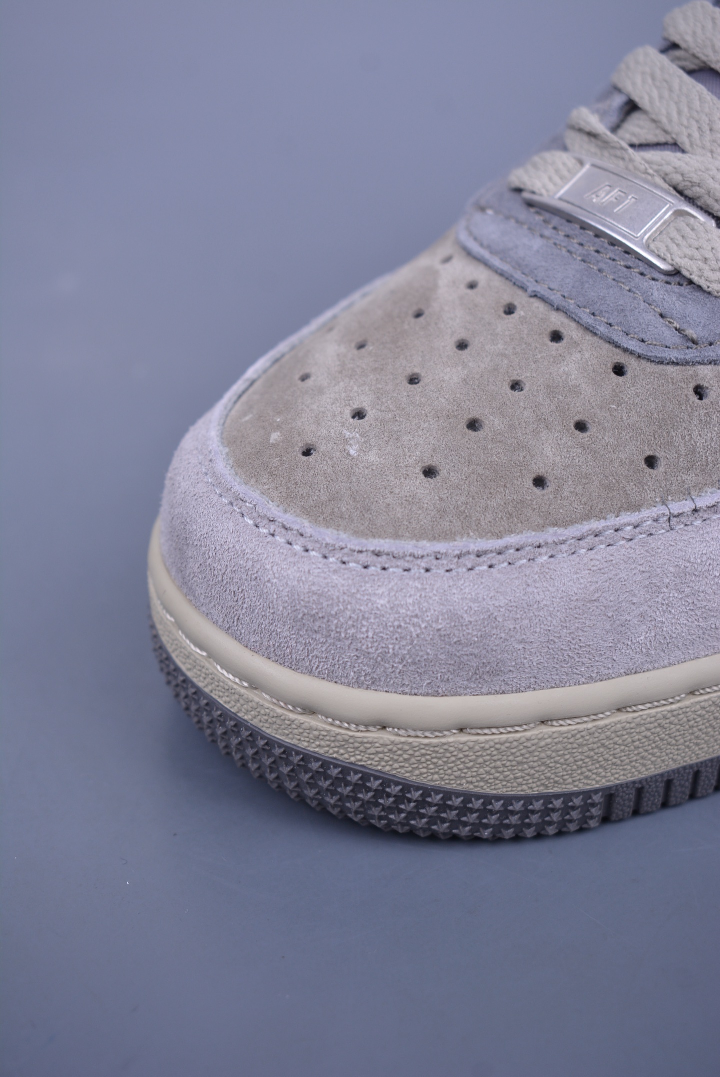 Nike Air Force 1 07 Low Sneakers Dark Skull YD2425-660