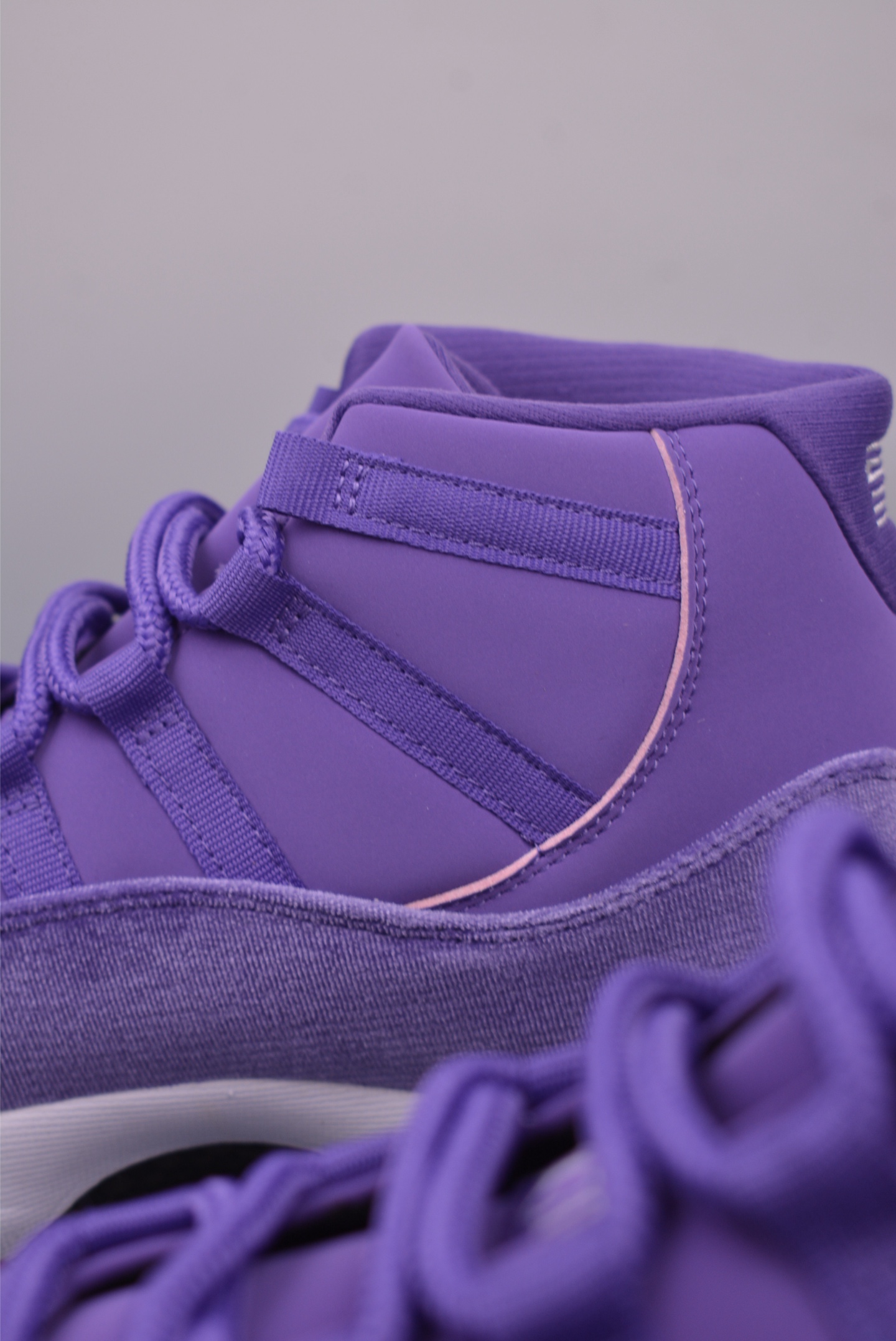 Air Jordan 11 Retro Lavender CT8012-555