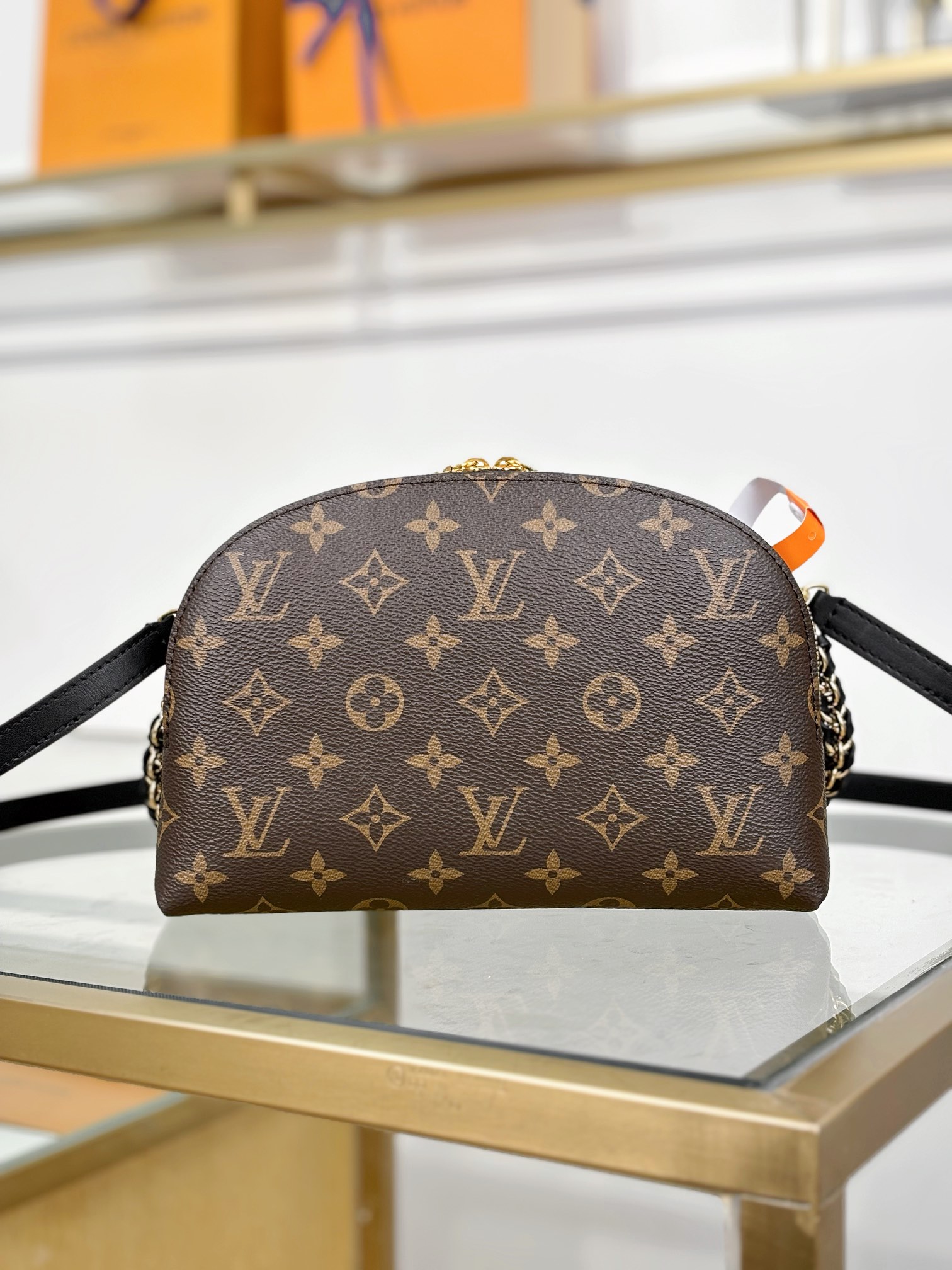 Louis Vuitton BE ALMA Handbag M12996