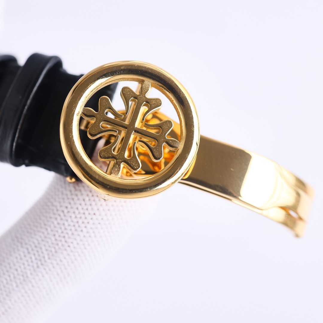 Patek Philippe Calatrava Engraved Watch