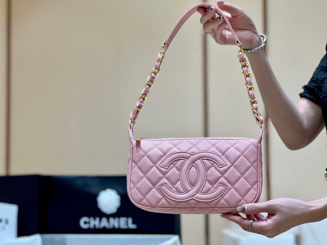 Chanel Vintage Second-Hand Underarm Bag 50920