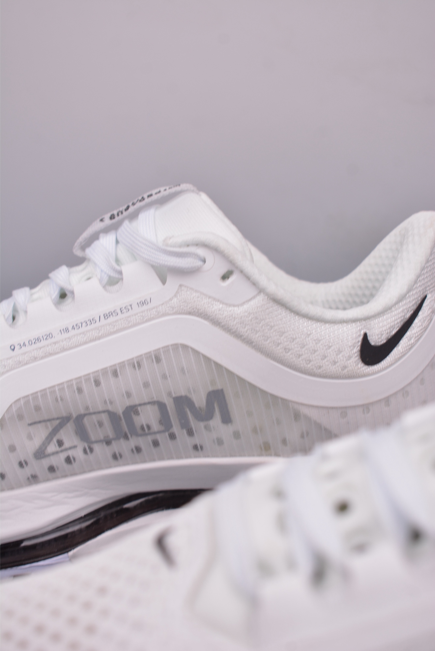 Nike Air Zoom Pegasus Premium Running Shoes White and Black FD2526-200