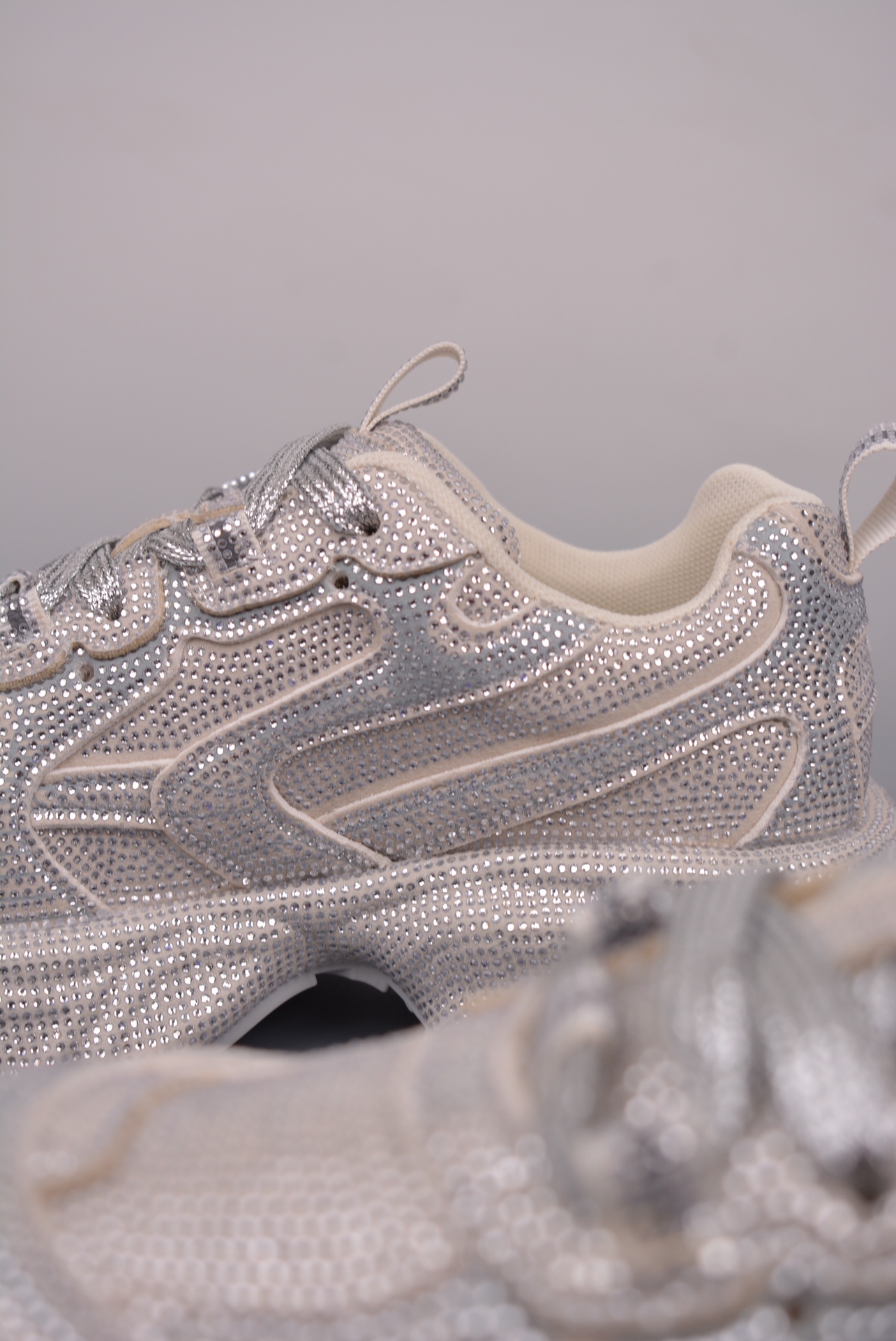 BALENCIAGA 3XL Sneakers Grey Diamond Stickers