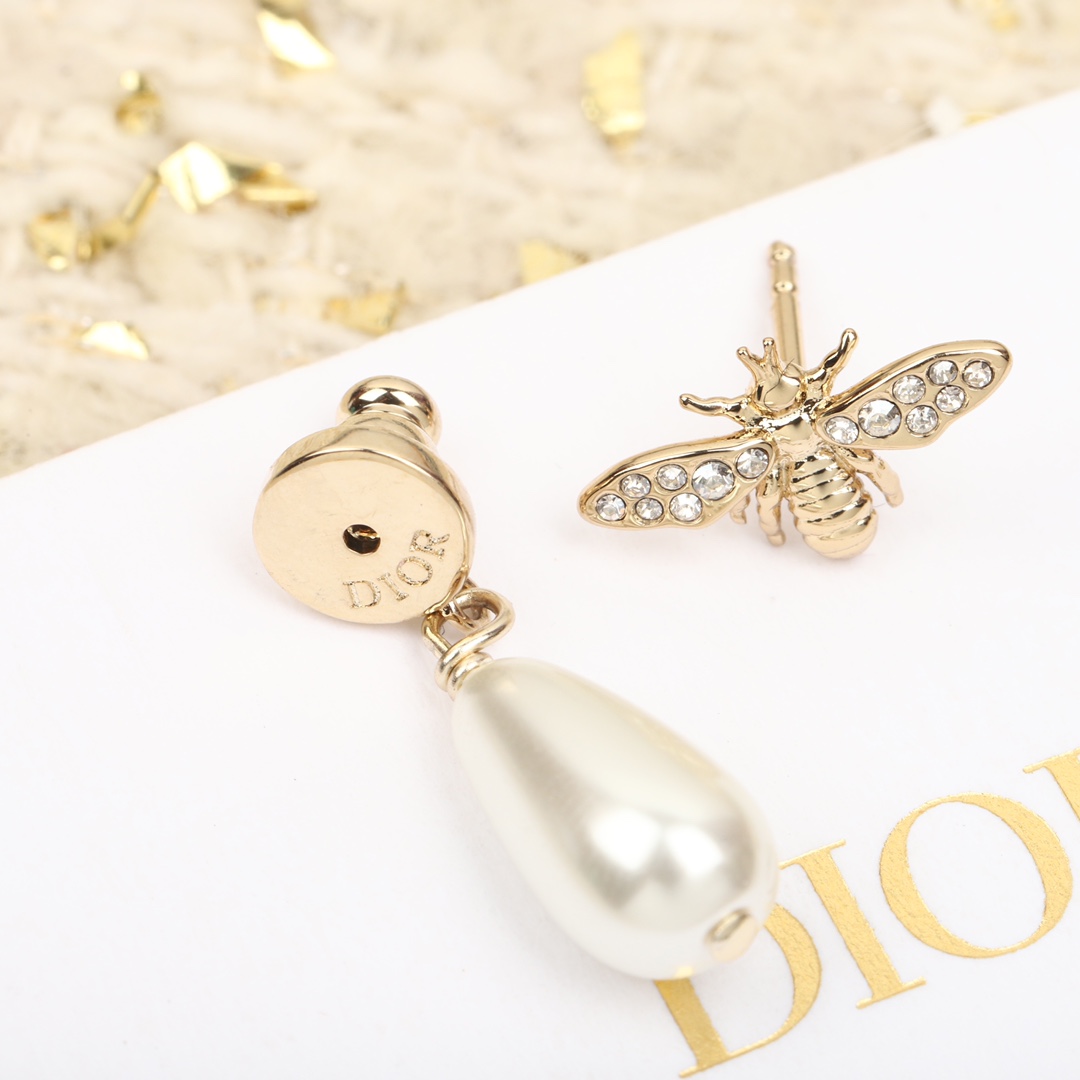 Dior Bee Letter Earrings