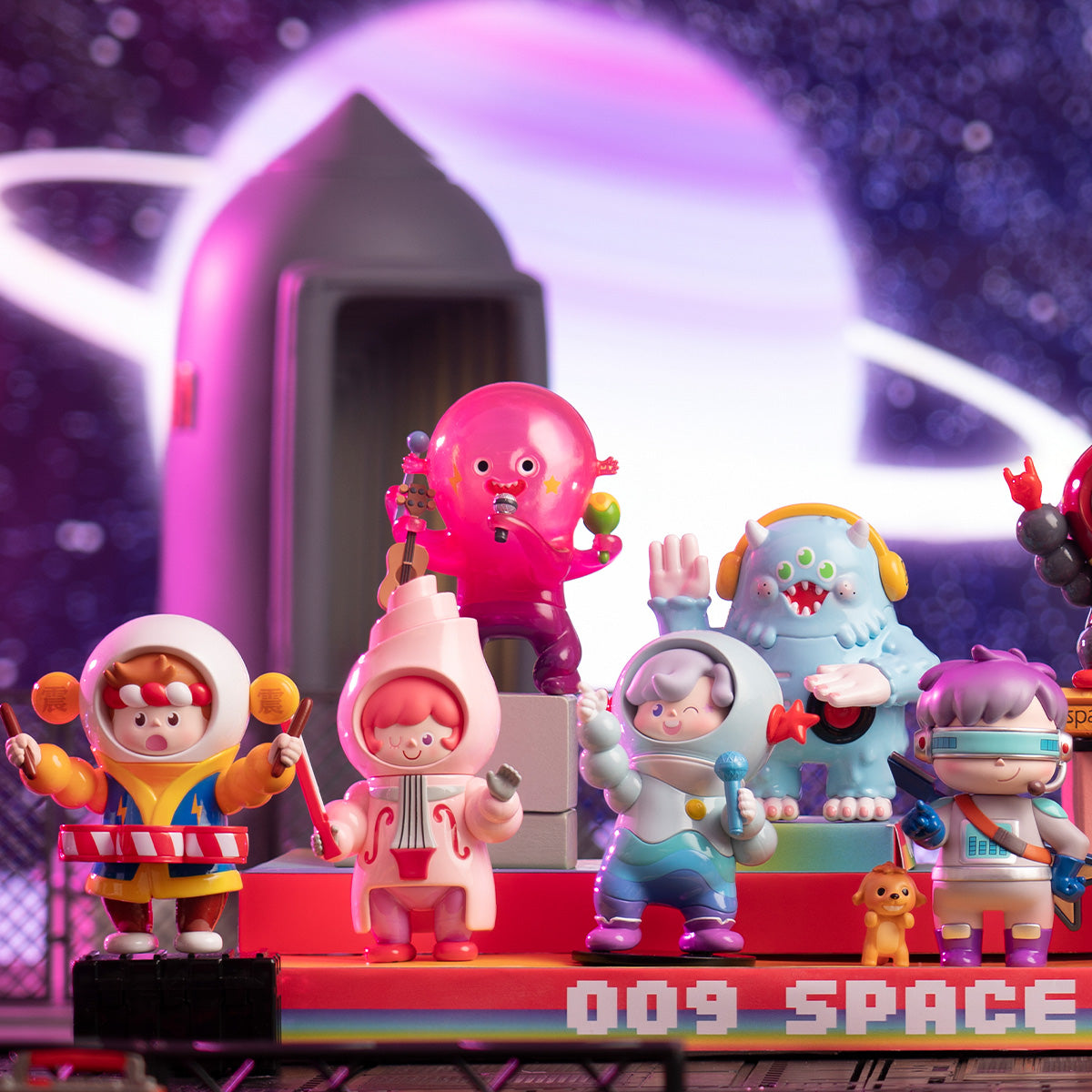 POP MART 009 Space Walker Space Concert Series [1 Blind Box]