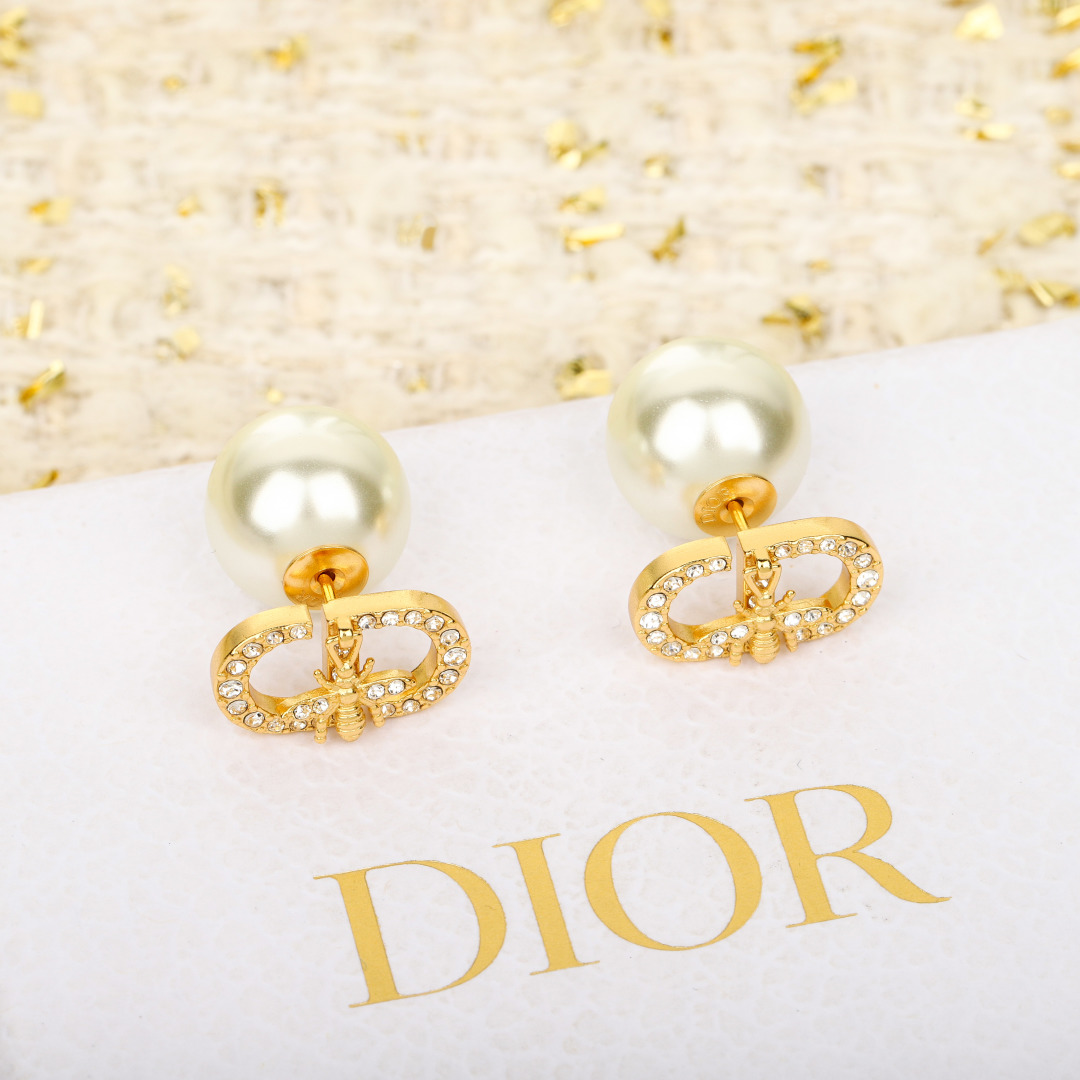 Dior full diamond bee pearl earrings