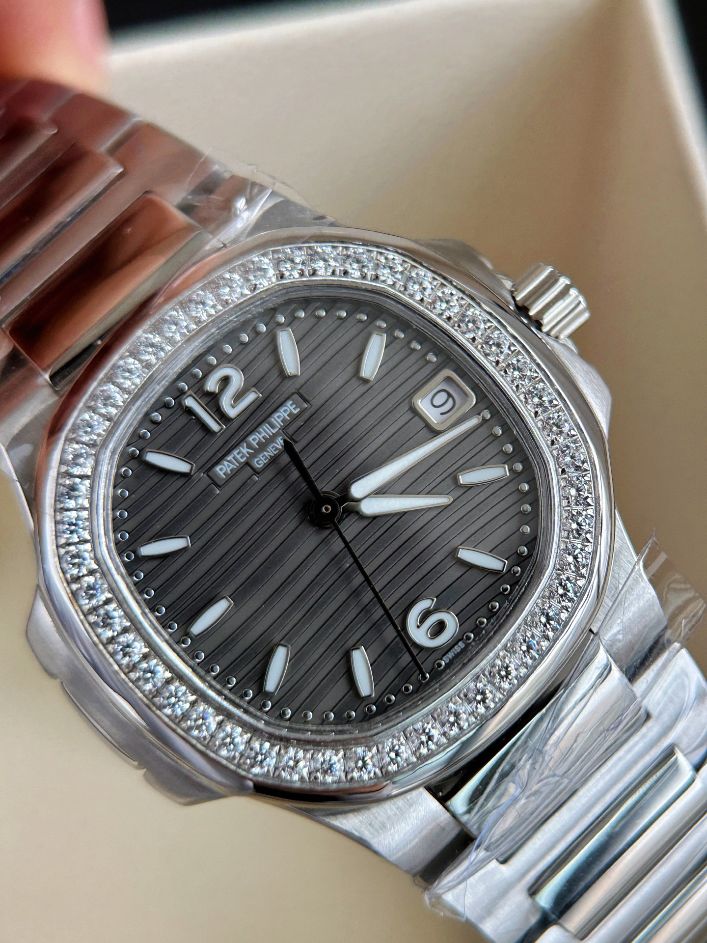 Patek Philippe PP Nautilus 7010 Series