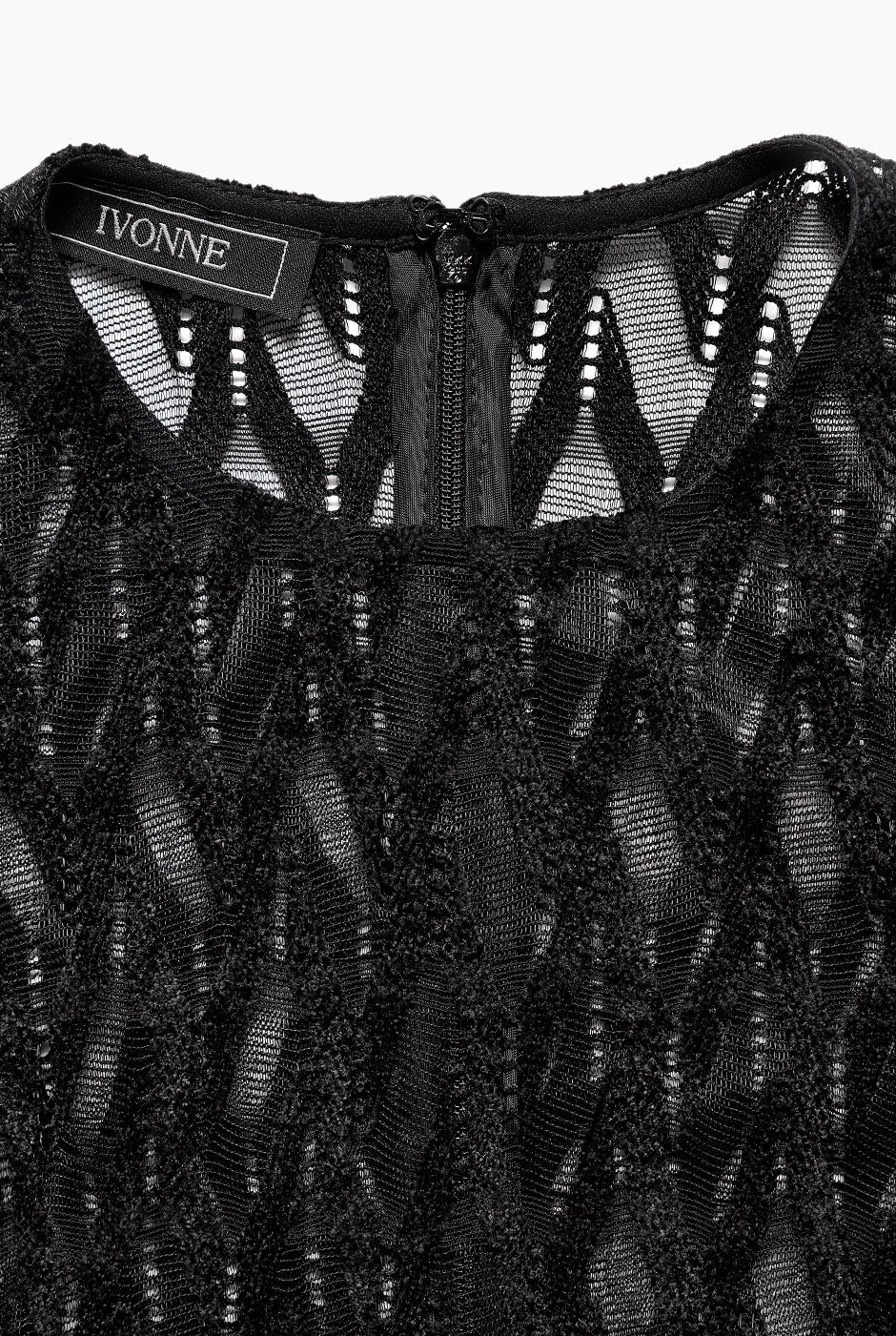Vestido midi negro de manga larga